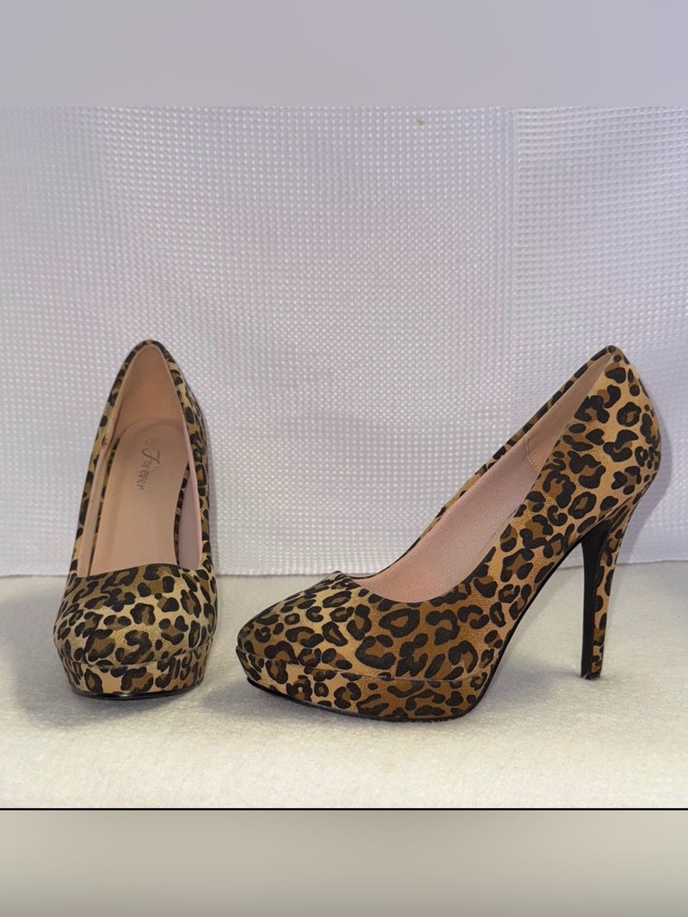 FOREVER Leopard Stiletto Platform Heels New Size 9 Tan Brown Black Sexy Shoes